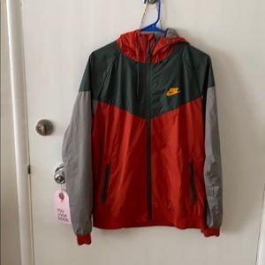 Nike windbreaker / good condition